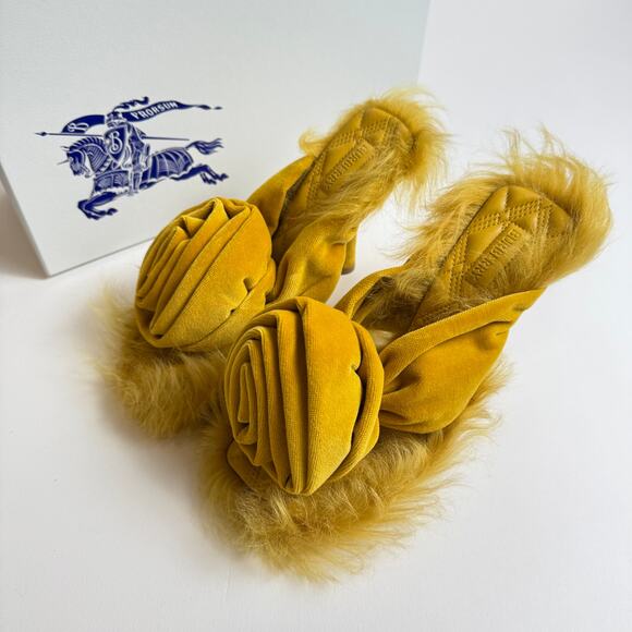 NIB BURBERRY $1190 Size 37 Yellow Step Rose Heeled Sandals Blogger's Fav - Picture 7 of 14